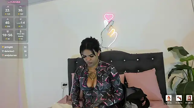 MAUREEN_TAY