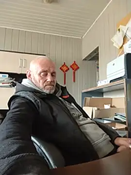 wilkalfa (M mature) - #balds #beardy #cam2cam #cheapest-privates #european #handjob #handy #hd #mature #medium #mobile #polish #shaven #shower #small-audience #straight #white