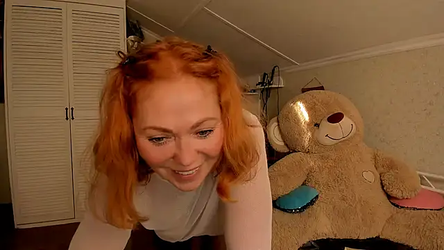 SimonaMartin webcam