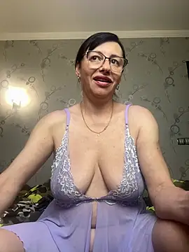 Amberhotqueen