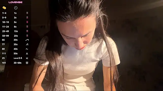 MarinaTuray live cam on StripChat