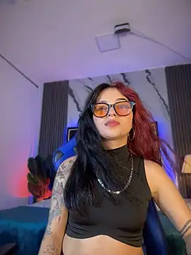Eimmy__Scott_ live cam on StripChat
