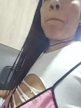 karla-bruni