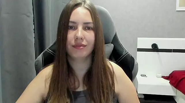 Mia_shy1