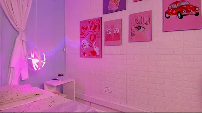 Cleo_Foxx