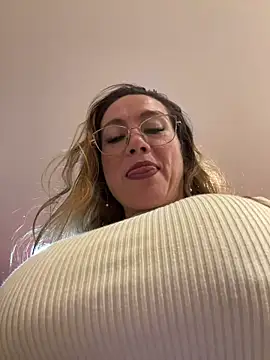 angelitasexy81 webcam