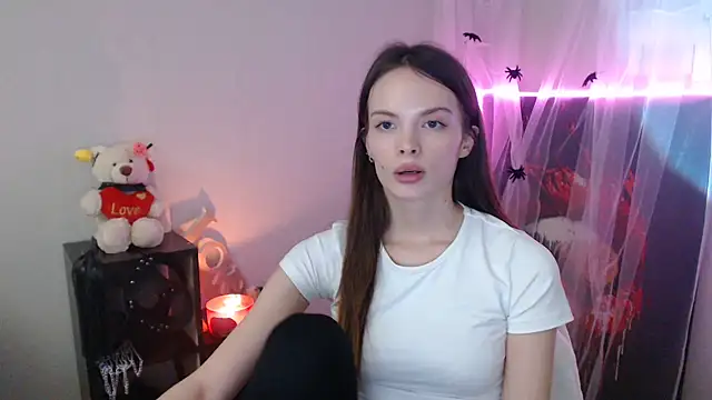 Ariella_ari
