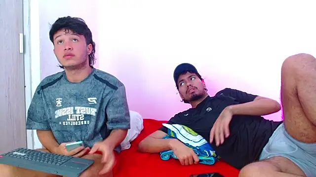 Duolatinhot69