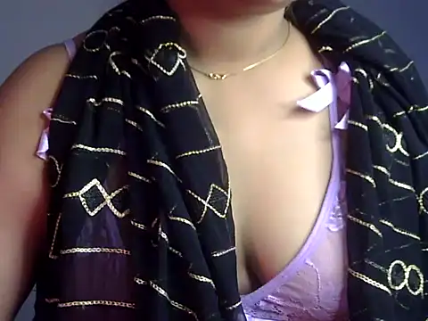 Gujjugirl_