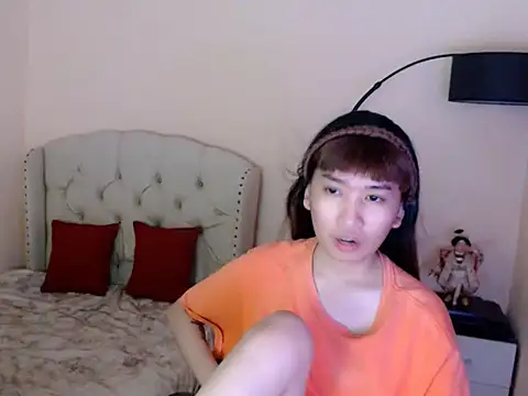 ShantalFoxxy_ live cam on StripChat