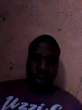 Tbonedick2003 live cam on StripChat
