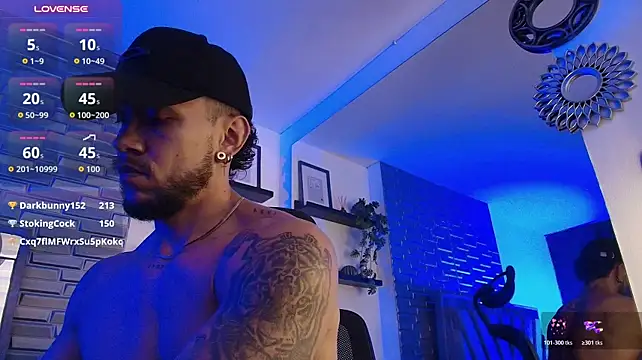 ARON_TAYLER01