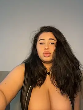 DaianaKimberly live sex cam