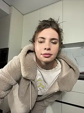 CurlyLara live sex cam