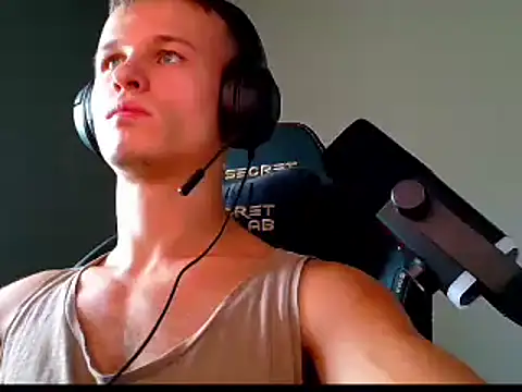dennisdillon live cam on StripChat