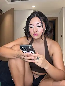 alexademie1 live cam on StripChat