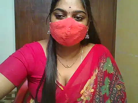 Tamil_hot_Shalini live cam on StripChat
