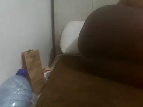 Bigbambam30 live cam on StripChat