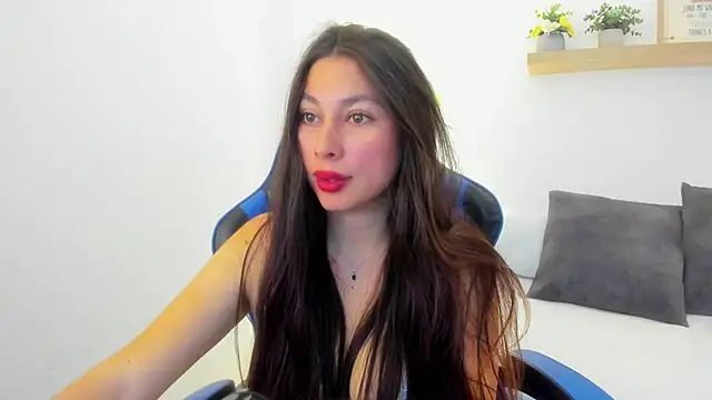 bella_99_ live cam on StripChat