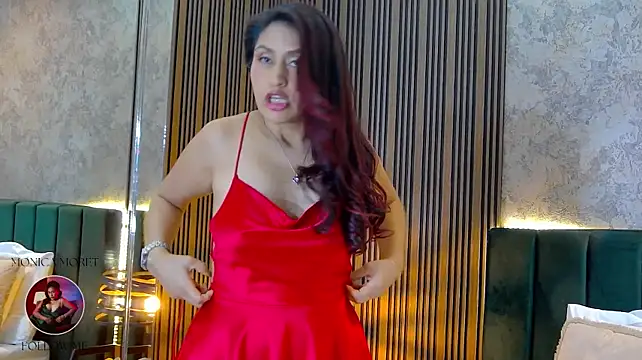 MonicaMoret