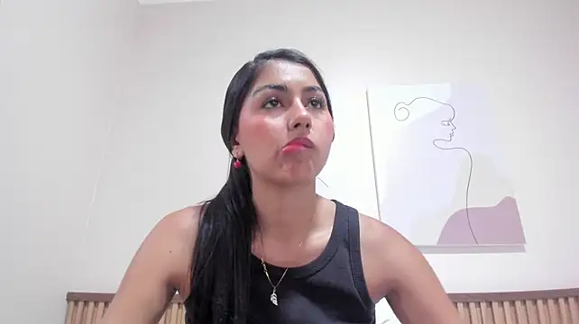Skinny_little18_ live cam on StripChat