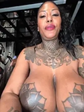DarkDea Live Webcam on Stripchat