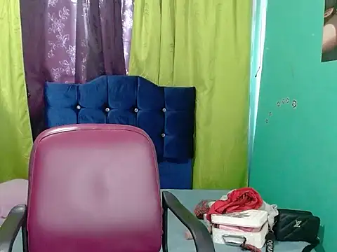 Karlotadiva1