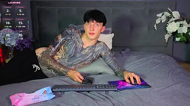 Martin_Jin live cam on StripChat