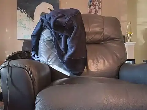 Single_White_Male live cam on StripChat