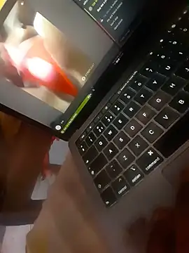 loveyxxxxxxxx webcam