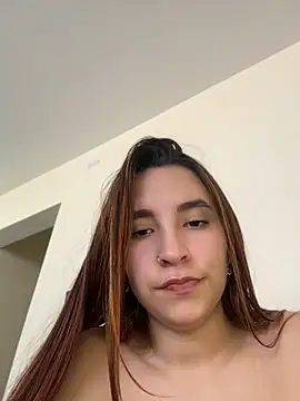 juanita-7 live cam on StripChat