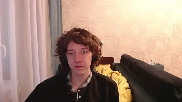 alek_trika live cam on StripChat