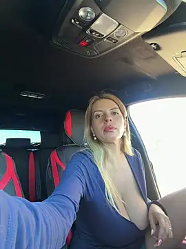 jordynjace - chica cam en stripchat, habla español