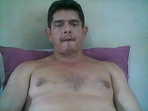 Marobronco live cam on StripChat