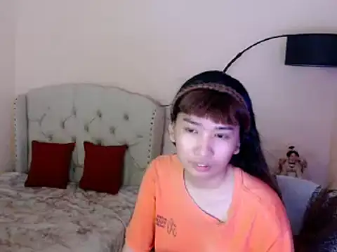 ShantalFoxxy_ live cam on StripChat