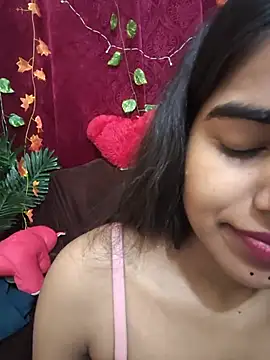 Alisha_Babyy live cam on StripChat