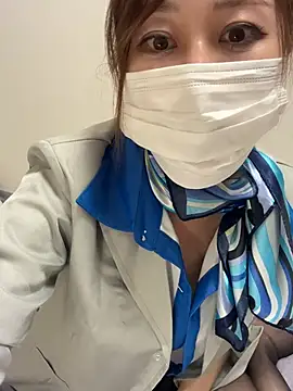 AMI_xox10