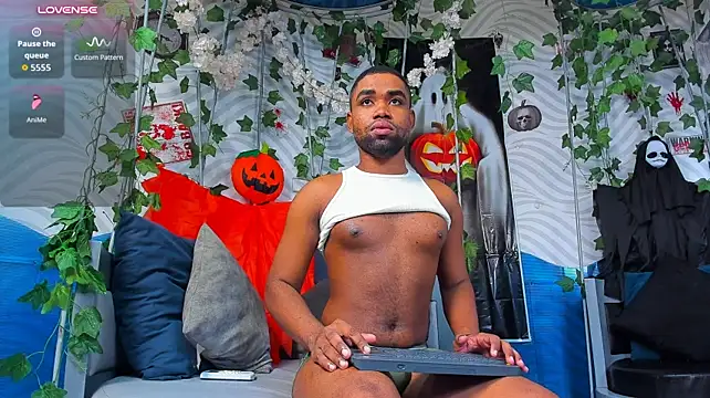 AidenRoss_ live cam on StripChat