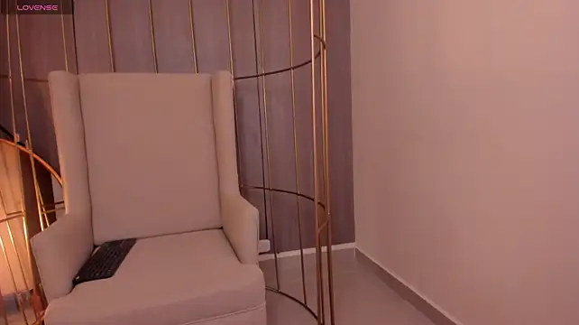 ZiaCollens_ live cam on StripChat