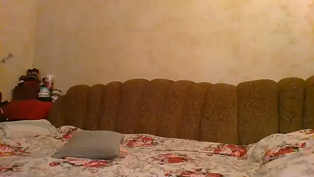 MilaSky5303 live cam on StripChat