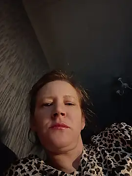 Netty_Brittany live cam on StripChat