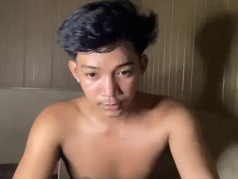 Webcam porno en directo de YourcumBoy77