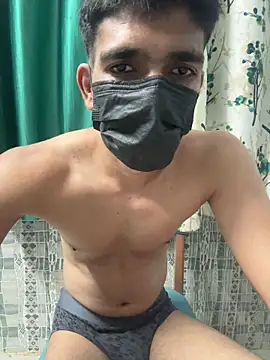 Naughtytomboy78 live cam on StripChat