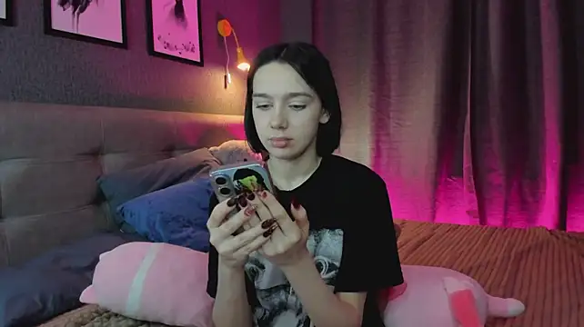 Lesi_Moonie01