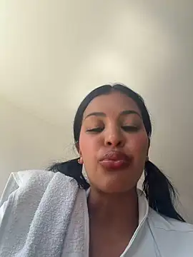 Valerie-S