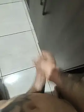thatuado live cam on StripChat