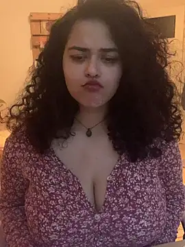 Curvydesifromgermany