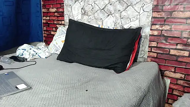 BladeFoxxx1