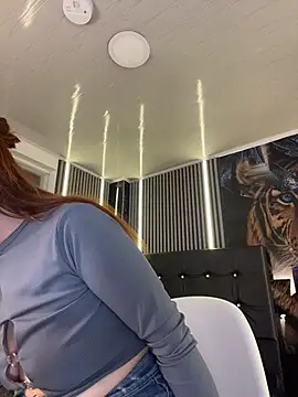 Briana_Off