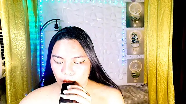 TSbrianaHugeCock